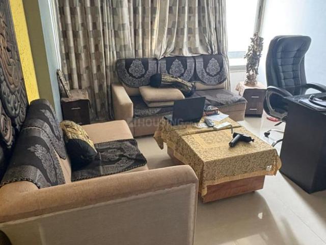 3 BHK Apartment in Shela for rent Ahmedabad. The reference number is 21111594
