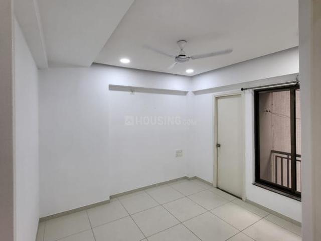 3 BHK Apartment in Shela for rent Ahmedabad. The reference number is 21127184
