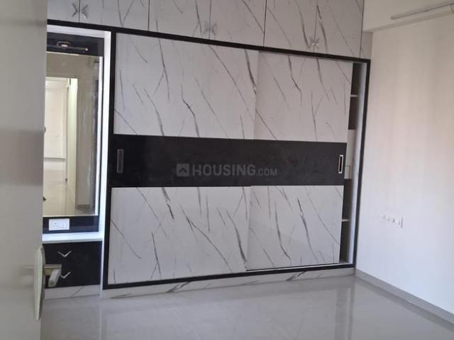 3 BHK Apartment in Shela for rent Ahmedabad. The reference number is 21318090