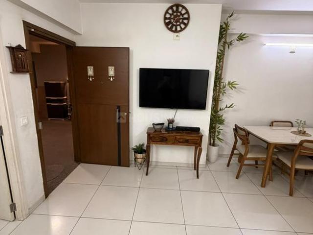 3 BHK Apartment in Shela for rent Ahmedabad. The reference number is 21310880