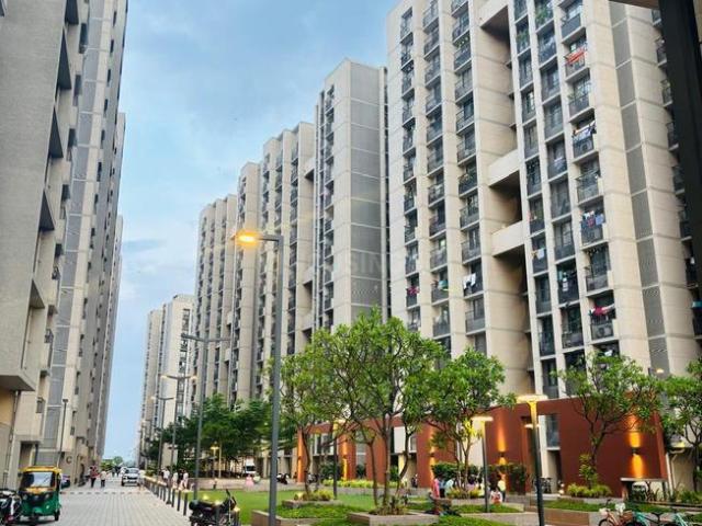 3 BHK Apartment in Shela for resale Ahmedabad. The reference number is 20019487