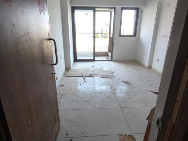 3 BHK Apartment in Shela for resale Ahmedabad. The reference number is 21100180