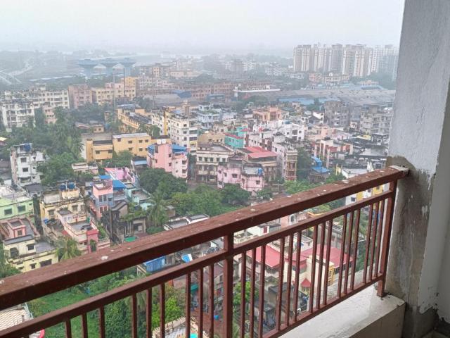 3 BHK Apartment in Shibpur for resale Howrah. The reference number is 21115076