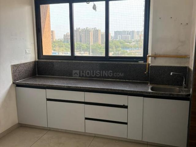 3 BHK Apartment in Shilaj for rent Ahmedabad. The reference number is 20142444