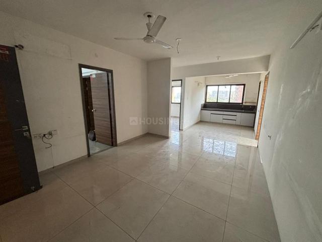 3 BHK Apartment in Shilaj for rent Ahmedabad. The reference number is 21023768