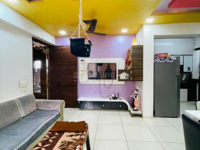 3 BHK Apartment in Shilaj for resale Ahmedabad. The reference number is 21040299