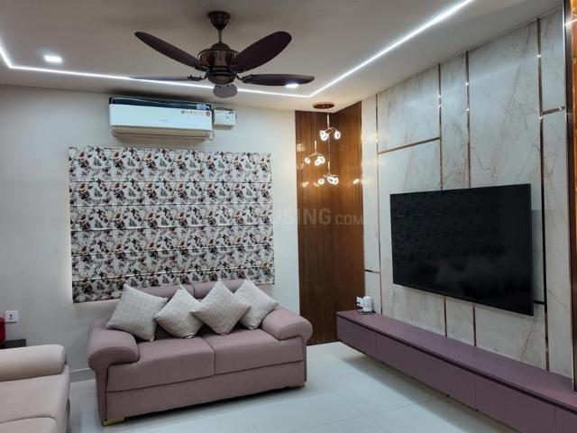 3 BHK Apartment in Shilpa Hills for resale Hyderabad. The reference number is 19057717