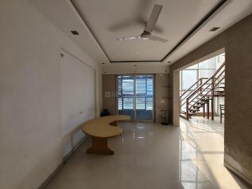 3 BHK Apartment in Shivaji Nagar for rent Pune. The reference number is 20473489