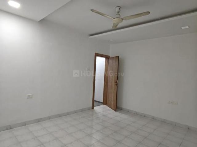 3 BHK Apartment in Shivaji Nagar for rent Pune. The reference number is 20629161