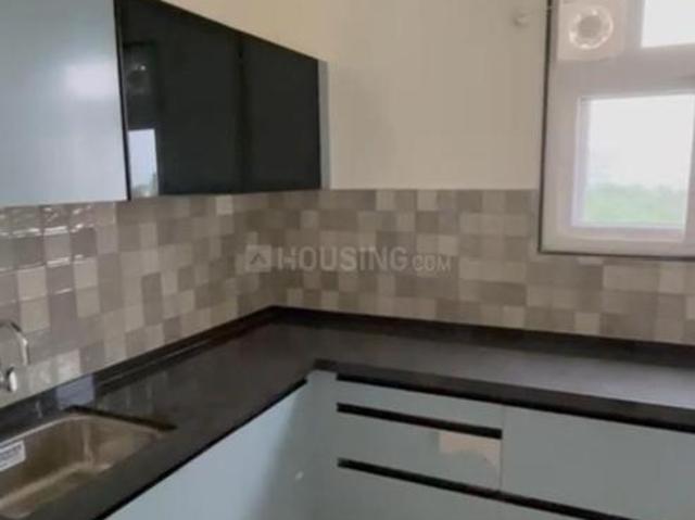 3 BHK Apartment in Shivaji Nagar for resale Pune. The reference number is 19962417