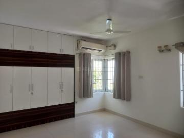 3 BHK Apartment in Sholinganallur for rent Chennai. The reference number is 20535808