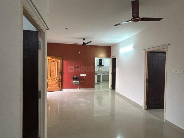 3 BHK Apartment in Sholinganallur for rent Chennai. The reference number is 20685104