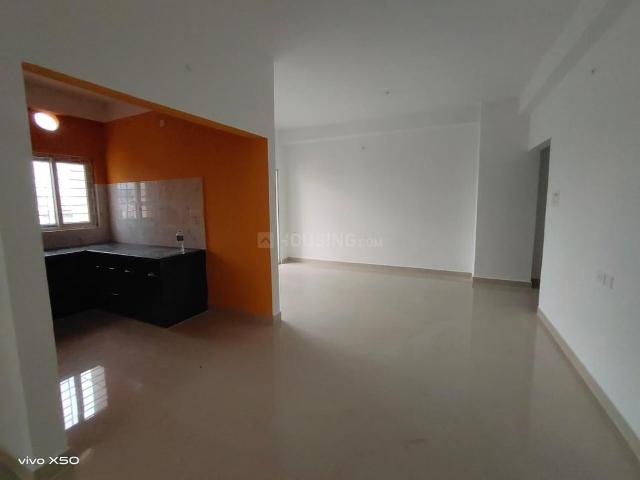 3 BHK Apartment in Six Mile for rent Guwahati. The reference number is 20705208