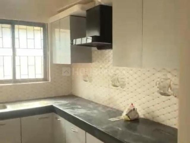 3 BHK Apartment in Six Mile for rent Guwahati. The reference number is 21188343