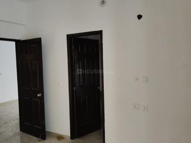 3 BHK Apartment in Siddharth Vihar for rent Ghaziabad. The reference number is 18812659