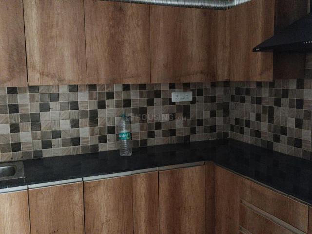 3 BHK Apartment in Siddharth Vihar for rent Ghaziabad. The reference number is 19329389