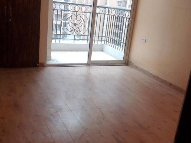 3 BHK Apartment in Siddharth Vihar for rent Ghaziabad. The reference number is 19771047
