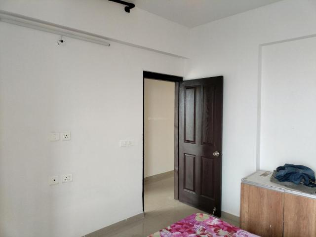3 BHK Apartment in Siddharth Vihar for rent Ghaziabad. The reference number is 19771087