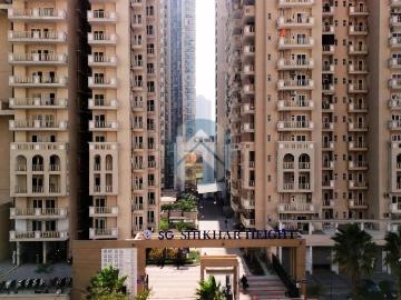 3 BHK Apartment in Siddharth Vihar for rent Ghaziabad. The reference number is 20569173