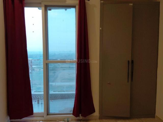 3 BHK Apartment in Siddharth Vihar for rent Ghaziabad. The reference number is 20539166