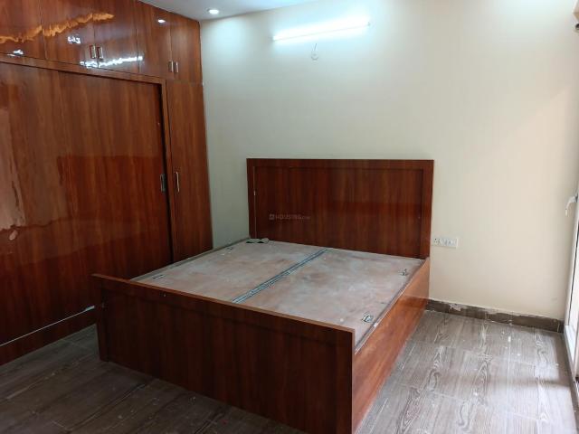 3 BHK Apartment in Siddharth Vihar for rent Ghaziabad. The reference number is 20969639