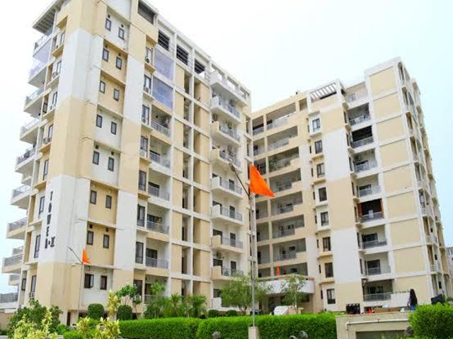 3 BHK Apartment in Sikandra for rent Agra. The reference number is 11923607