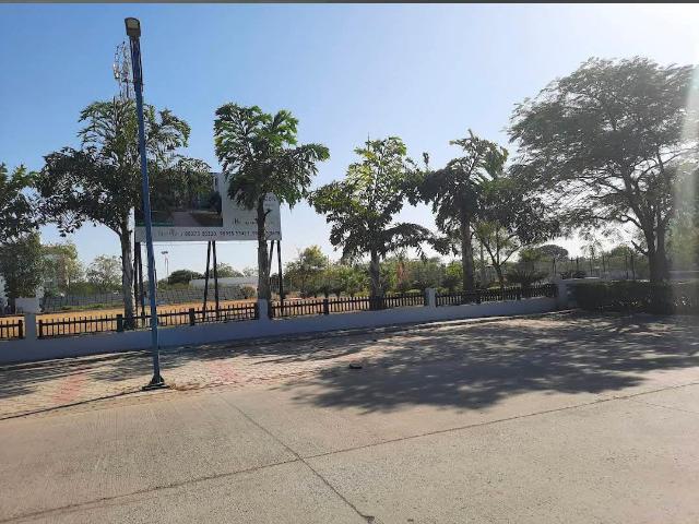 3 BHK Apartment in Silver Spring for rent Indore. The reference number is 20644059