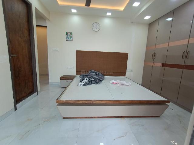 3 BHK Apartment in Sion for rent Mumbai. The reference number is 19477335