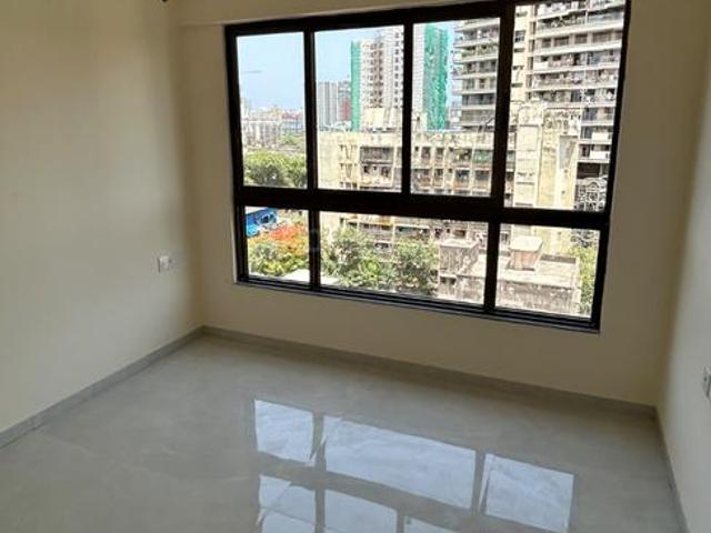 3 BHK Apartment in Sion for rent Mumbai. The reference number is 21008404
