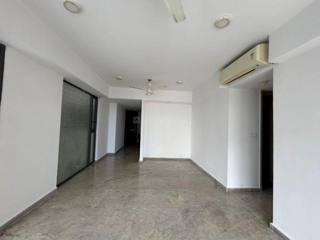 3 BHK Apartment in Sion for resale Mumbai. The reference number is 20070024
