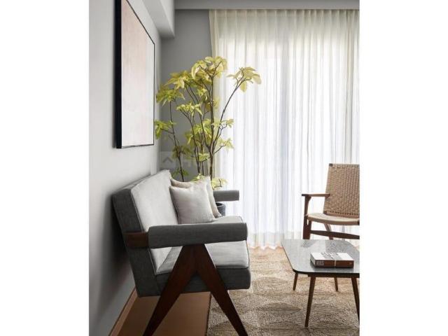 3 BHK Apartment in Sion for resale Mumbai. The reference number is 21135941