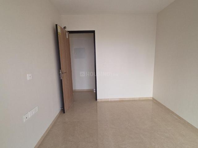 3 BHK Apartment in Sion for resale Mumbai. The reference number is 21335902