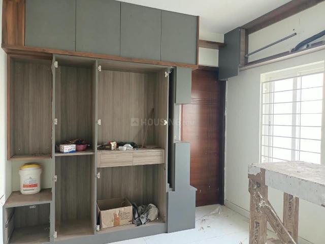 3 BHK Apartment in Srinagar Colony for rent Hyderabad. The reference number is 21294992