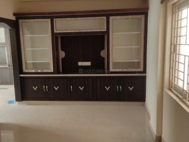 3 BHK Apartment in Srinivasa Nagar Bank Colony for rent Vijayawada. The reference number is 20823510