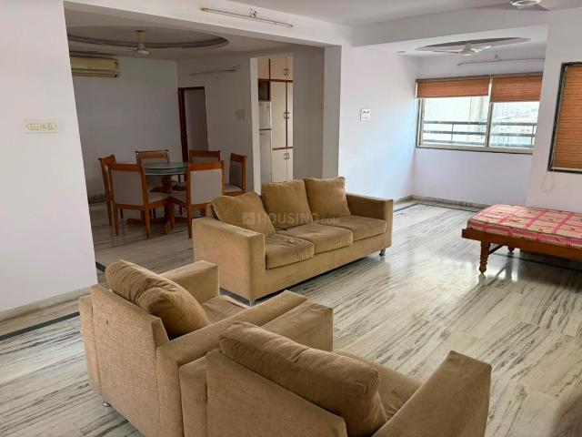 3 BHK Apartment in Subhanpura for rent Vadodara. The reference number is 21063027