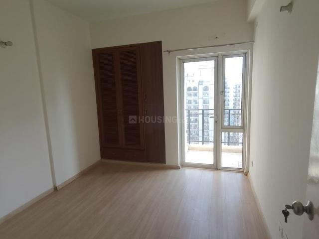 3 BHK Apartment in Sudarshan Park for rent New Delhi. The reference number is 21356699