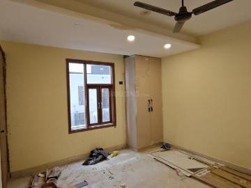 3 BHK Apartment in Sultanpur for resale New Delhi. The reference number is 20245824