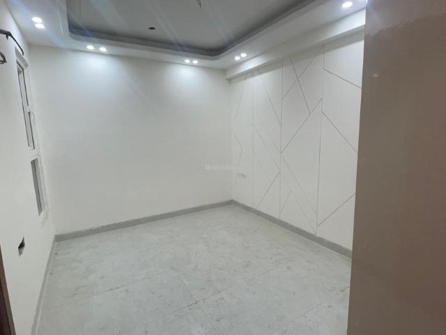 3 BHK Apartment in Sultanpur for resale New Delhi. The reference number is 20606766