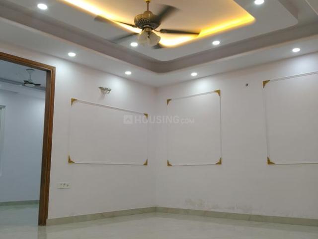 3 BHK Apartment in Sultanpur for resale New Delhi. The reference number is 21317430