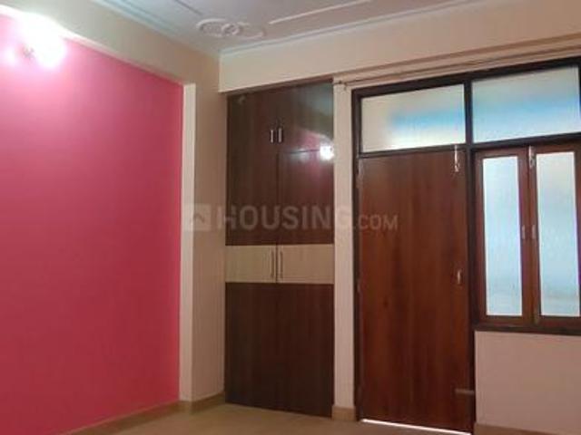 3 BHK Apartment in Sunderpur for rent Varanasi. The reference number is 21304935