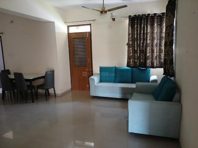3 BHK Apartment in Sunpharma Road for rent Vadodara. The reference number is 21117661