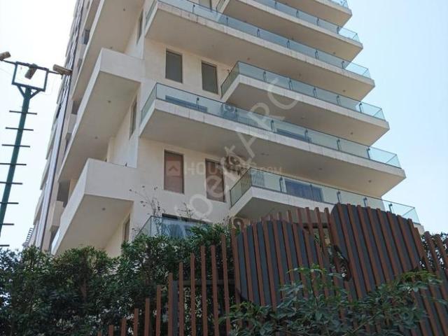 3 BHK Apartment in Surajkund for resale Faridabad. The reference number is 20686912