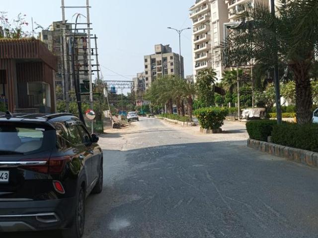3 BHK Apartment in Surajkund for resale Faridabad. The reference number is 20746228
