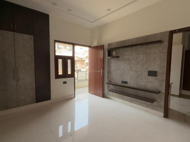 3 BHK Apartment in Surya Nagar for resale Ghaziabad. The reference number is 21254876