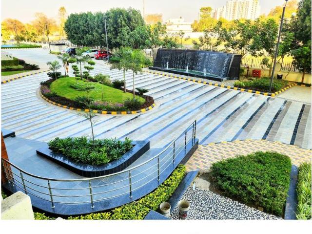 3 BHK Apartment in Sushant Golf City for resale Lucknow. The reference number is 20492337