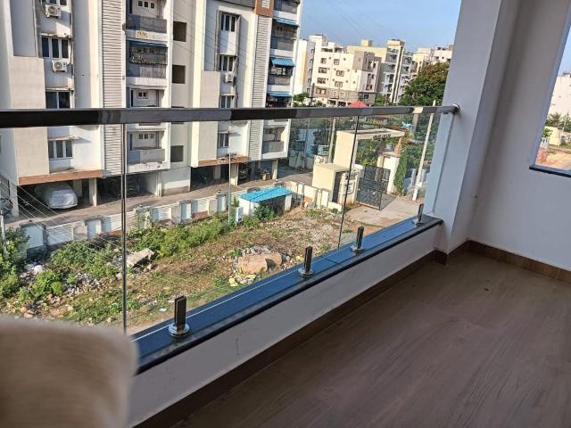 3 BHK Apartment in Pothinamallayya Palem for resale Visakhapatnam. The reference number is 20336590