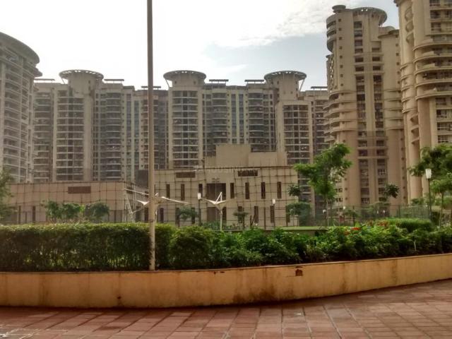3 BHK Apartment in Powai for rent Mumbai. The reference number is 21006637