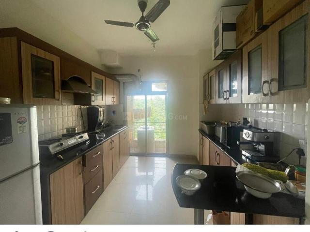 3 BHK Apartment in Powai for rent Mumbai. The reference number is 21056204