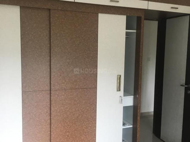 3 BHK Apartment in Pokhran 2 for rent Thane. The reference number is 20638124