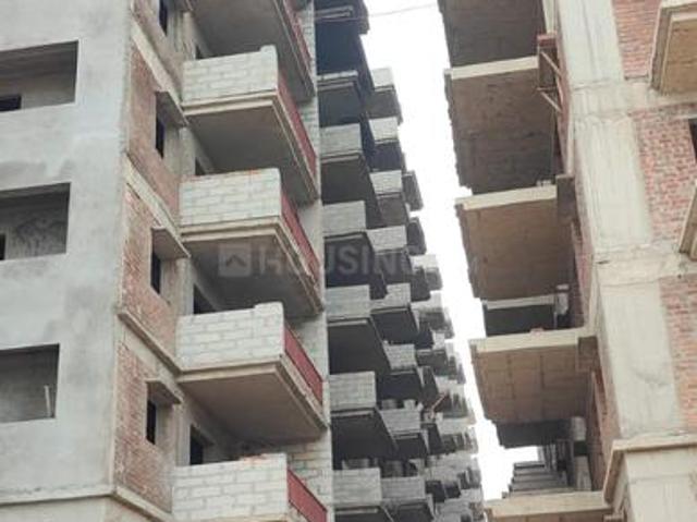 3 BHK Apartment in Patancheru for resale Sangareddy. The reference number is 19003145